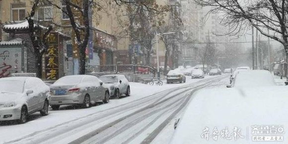 今冬烟台第一场雪来啦,烟台迎来冬季首场雪景